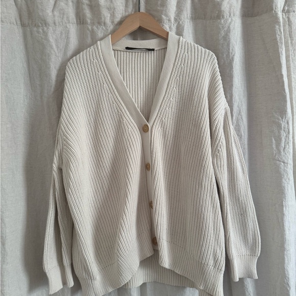 Jenni Kanye Cream Button-Up Women's Sweater - Picture 1 of 4
